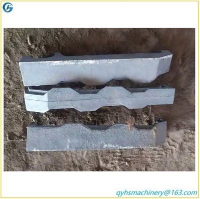 將爐排來回推動